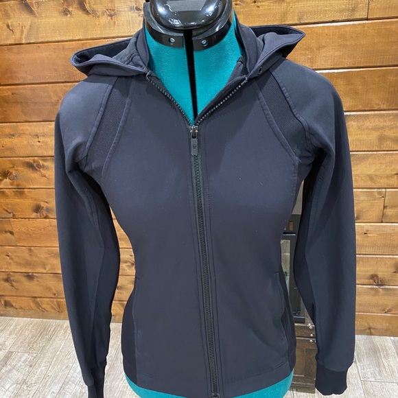 Lululemon Black Get Ready Jacket - Picture 2 of 9
